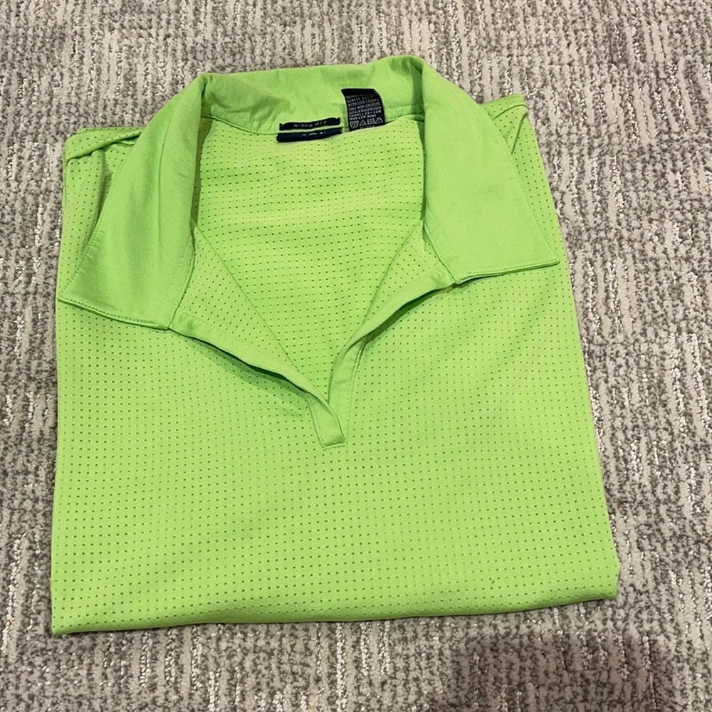 Izod ladies golf shirt